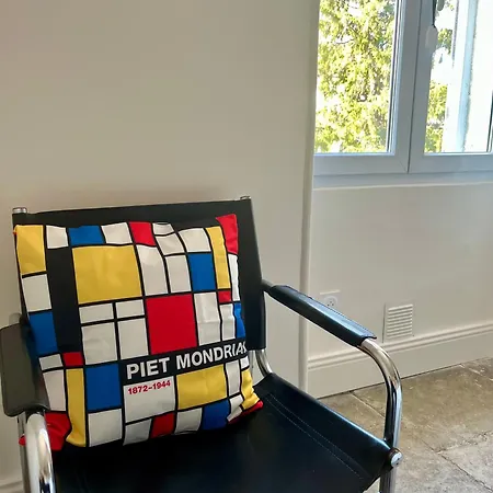 Apartment Le Mondrian Nimes